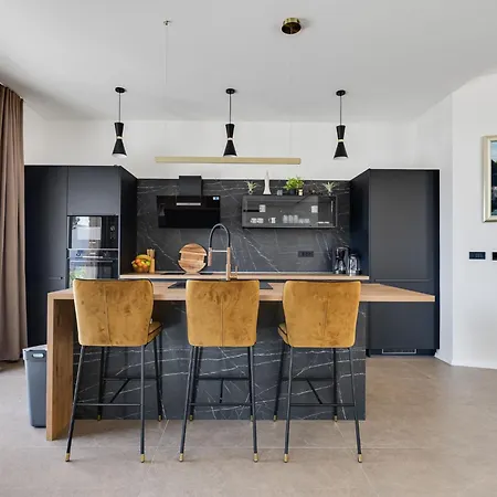 Nikoleta By Interhome