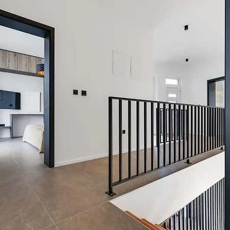 فيلة Nikoleta By Interhome Tribalj